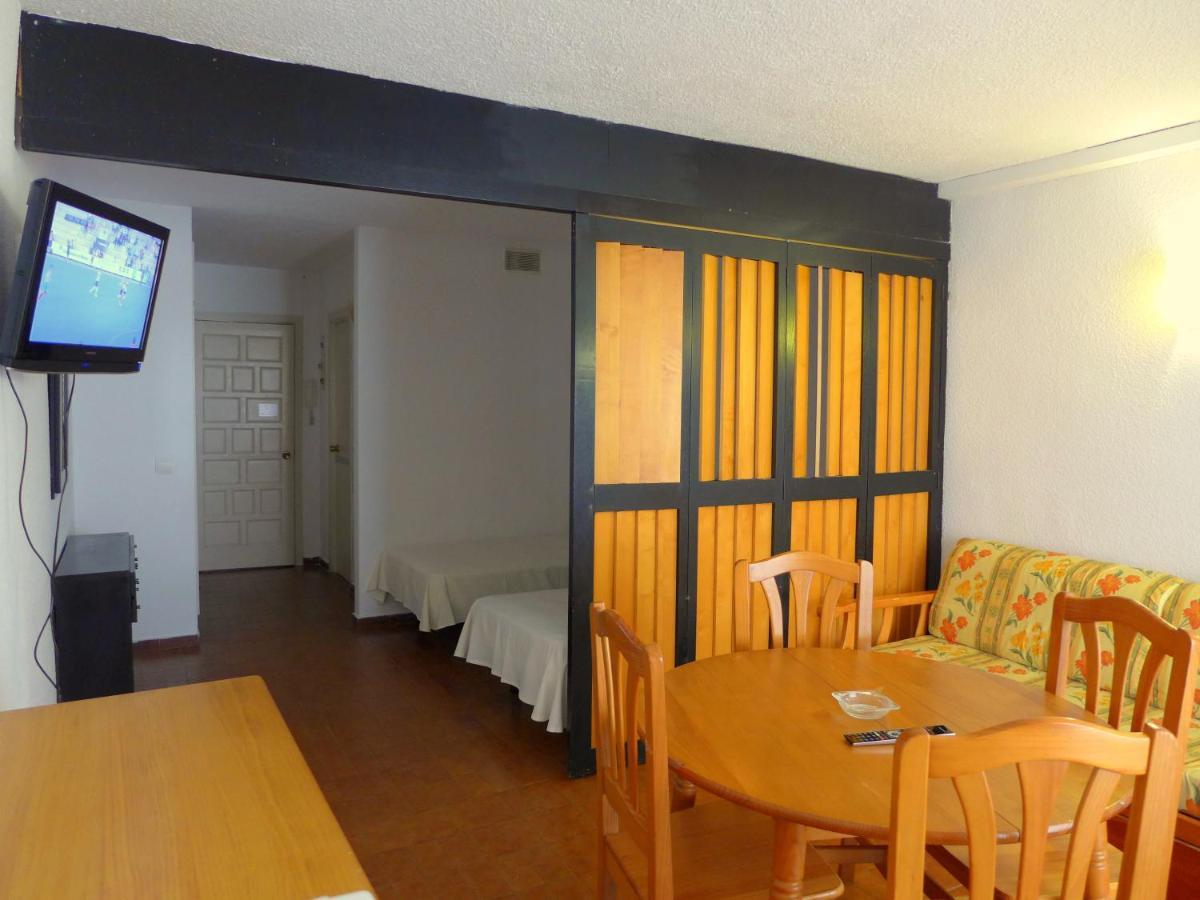 Alboran Study Apartment ซาลอว์ ภายนอก รูปภาพ