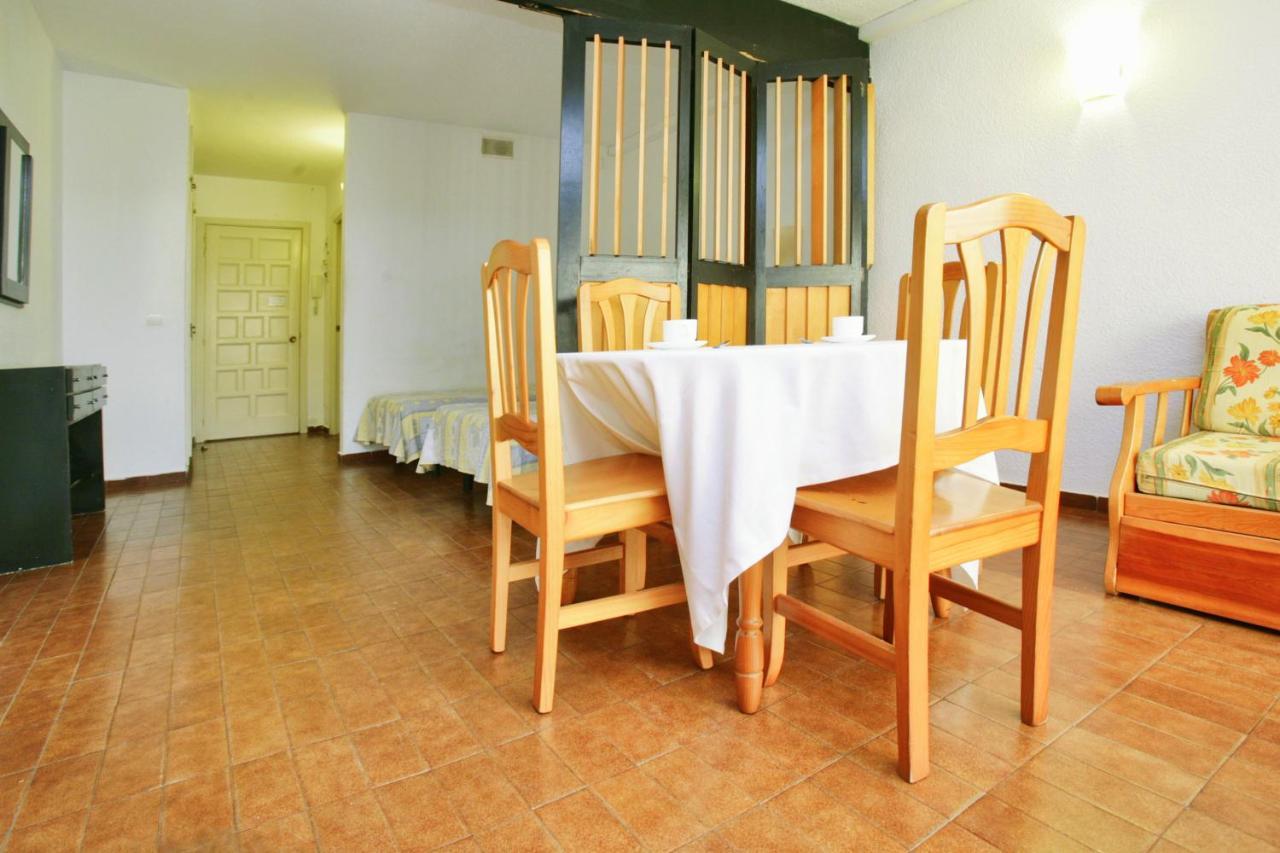 Alboran Study Apartment ซาลอว์ ภายนอก รูปภาพ